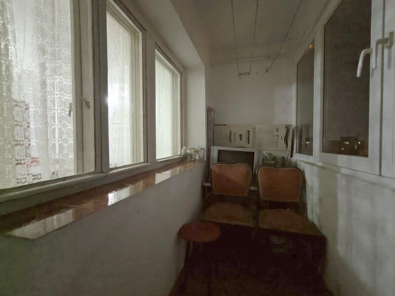 Drumul Taberei, 2 minute metrou Favorit, apartament 2 camere, pret neg.